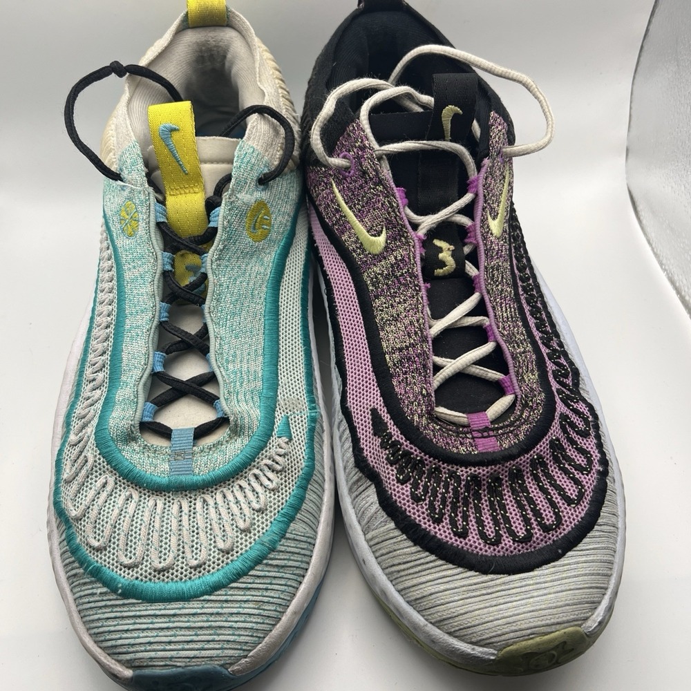 DV2757 500 Nike Cosmic Unity 3 Low Rush And Joy  Size 10.5 Men's